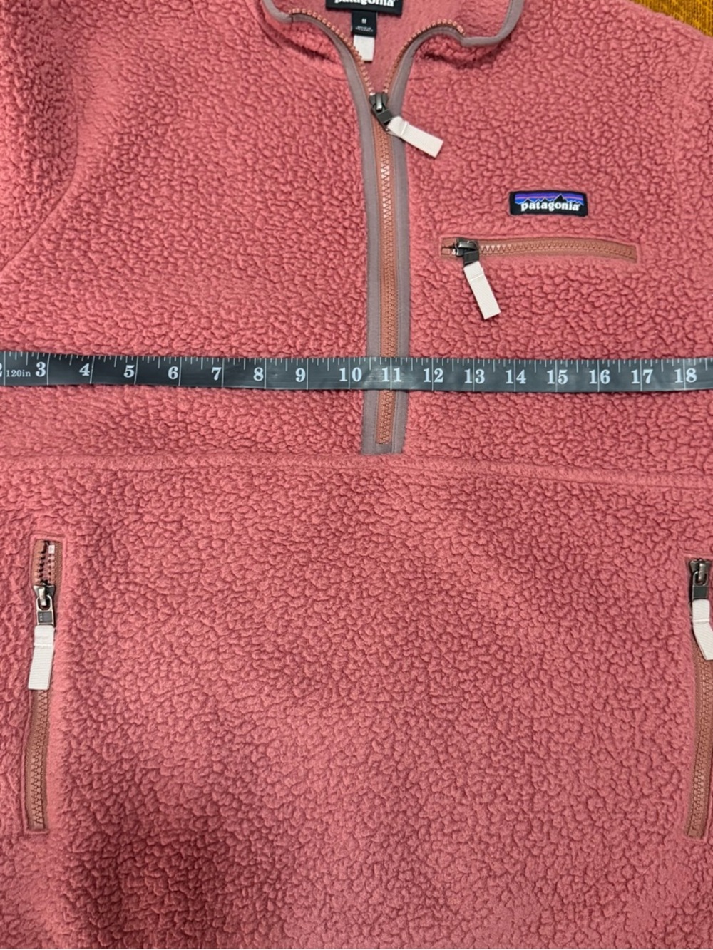 Patagonia | Women’s Retro Pile Fleece Marsupial Pullover, Md - Picture 9 of 13